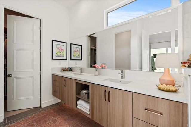 845 Nugget Lane, Palm Springs CA: https://media.crmls.org/mediaz/afc2f6e2-625a-4918-b85c-2e01314c16d2.jpg