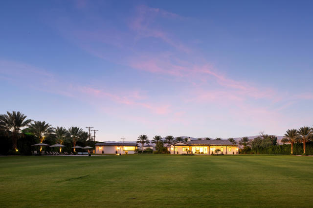 79665 Avenue 38, Indio CA: https://media.crmls.org/mediaz/afc318f3-6bf3-4e8c-bc9d-642a6b5bbd0d.jpg