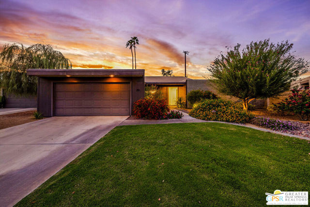 20 Kevin Lee Lane, Rancho Mirage CA: https://media.crmls.org/mediaz/afc408c6-3b32-4356-8652-05a236f2bf0b.jpg