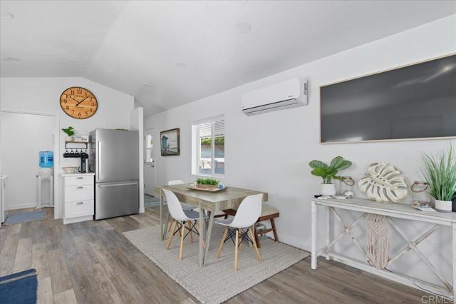 Detail Gallery Image 4 of 29 For 6550 Ponto Drive #14,  Carlsbad,  CA 92011 - 2 Beds | 1/1 Baths