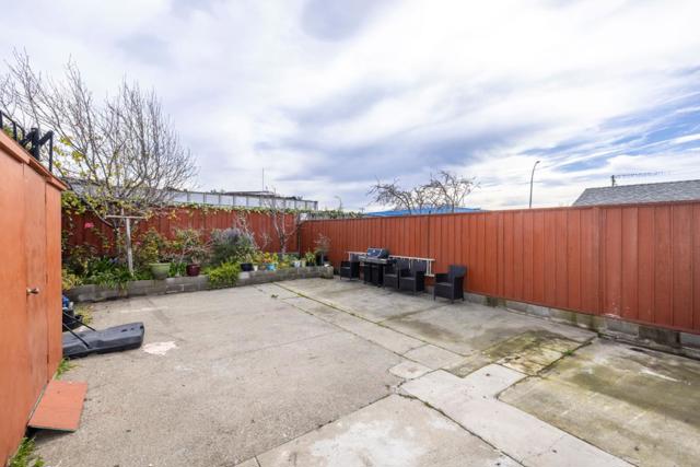 620 22nd Street, Richmond CA: https://media.crmls.org/mediaz/afc61df3-d604-4282-82d2-4aa011391ce9.jpg