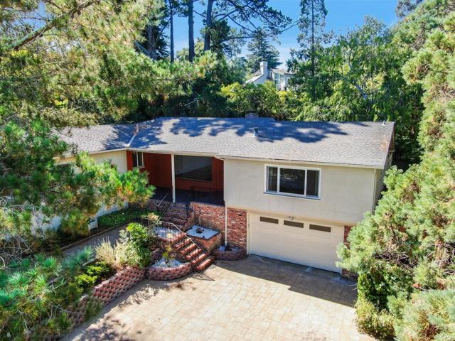 940 Black Mountain Road, Hillsborough CA: https://media.crmls.org/mediaz/afc65cae-c87d-475e-91a9-df47229586c5.jpg