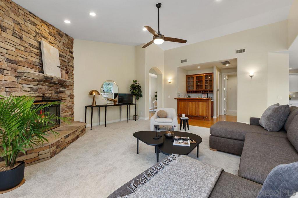 14353 Sandhill Dr. - photo 9