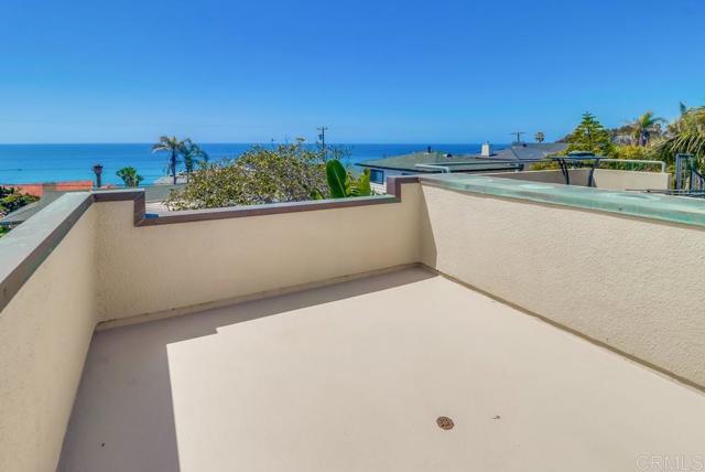 Detail Gallery Image 11 of 66 For 170 Jupiter St a,  Encinitas,  CA 92024 - 4 Beds | 3 Baths
