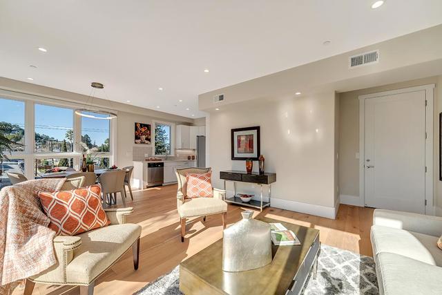 1667 San Carlos Avenue, San Carlos CA: https://media.crmls.org/mediaz/afc92af7-bc78-429e-bb2b-334f6892dd69.jpg