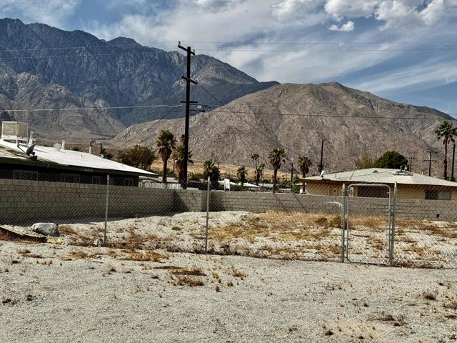 Image 4 of 10 For 3795 El Dorado Boulevard