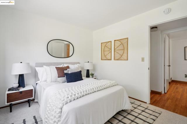 5821 Cold Water Dr, Castro Valley CA: https://media.crmls.org/mediaz/afc9dac3-97b2-4704-a4e0-969bd41c5924.jpg