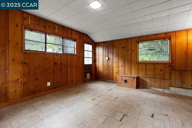 36 Vallecito Lane, Orinda CA: https://media.crmls.org/mediaz/afc9f3a0-fef6-4ed0-b035-852d8db7f2ff.jpg