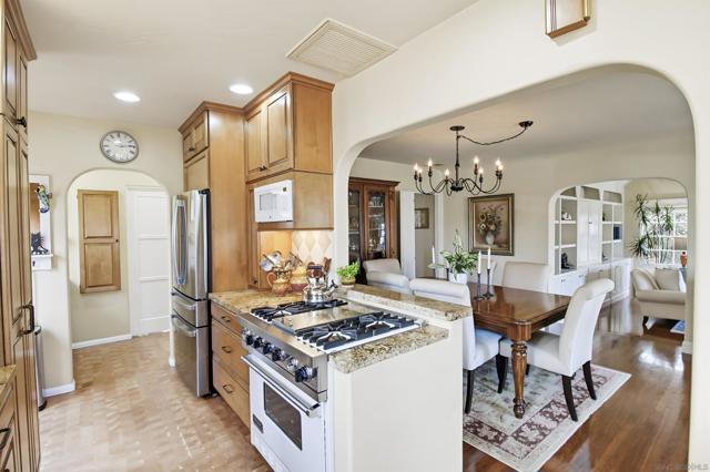 3039 Dumas Street, San Diego CA: https://media.crmls.org/mediaz/afca773c-934d-4a91-aaeb-5097be1def6d.jpg