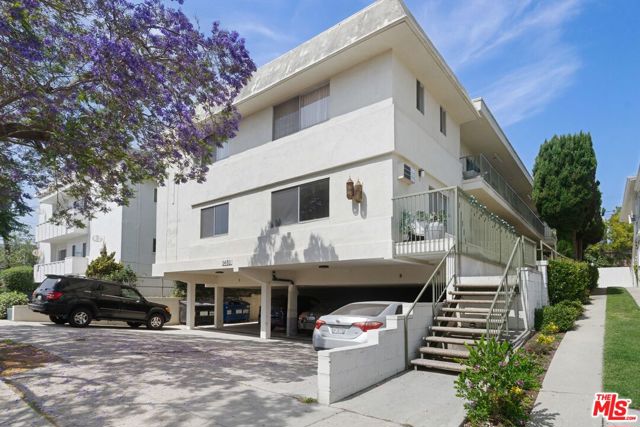 1481 Reeves Street, Los Angeles CA: https://media.crmls.org/mediaz/afcc0514-414a-464c-aa32-8999ddc68d45.jpg