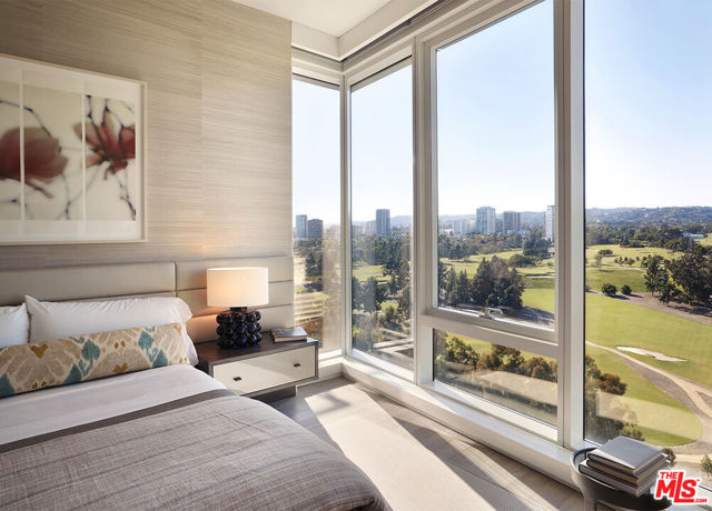 10000 SANTA MONICA Boulevard, Los Angeles CA: https://media.crmls.org/mediaz/afcc27b6-0d9b-490c-8b88-bd3ce971a294.jpg