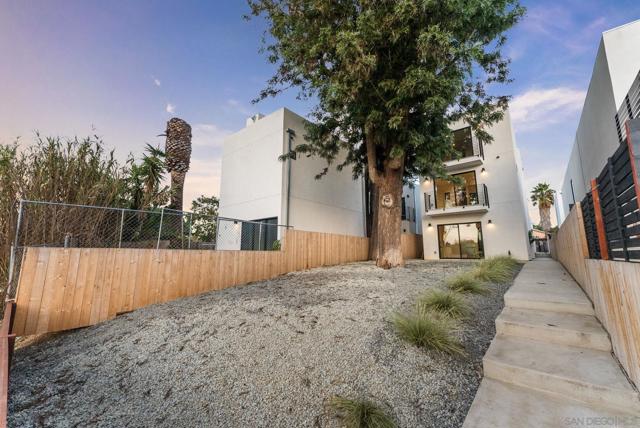 3653 Wilson Ave, San Diego CA: https://media.crmls.org/mediaz/afcde60e-b25f-462c-bfbd-c89299a5b0e5.jpg