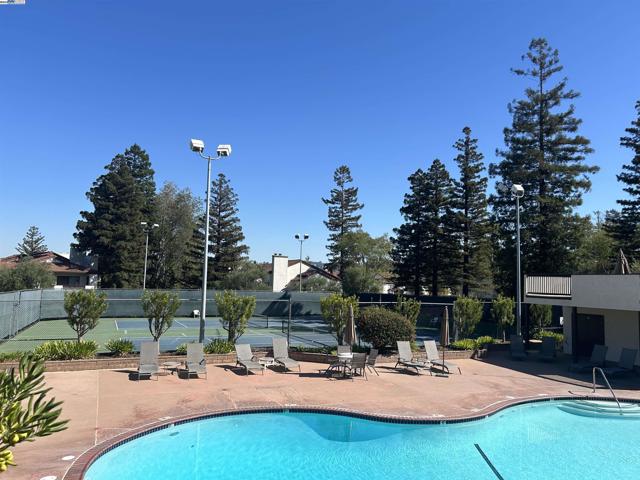 21117 Gary Dr, Hayward CA: https://media.crmls.org/mediaz/afcdefdb-c111-464e-8b2e-302343b15a1c.jpg