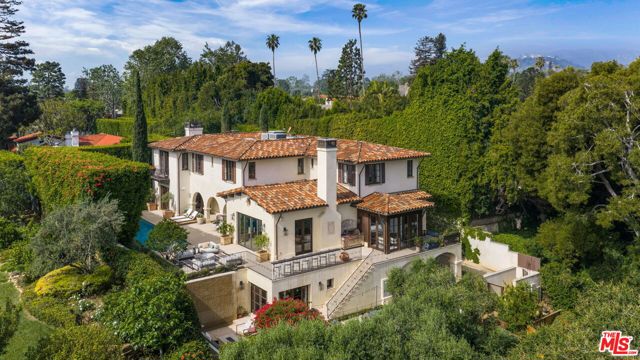 182 N Carmelina Avenue, Los Angeles, CA 90049