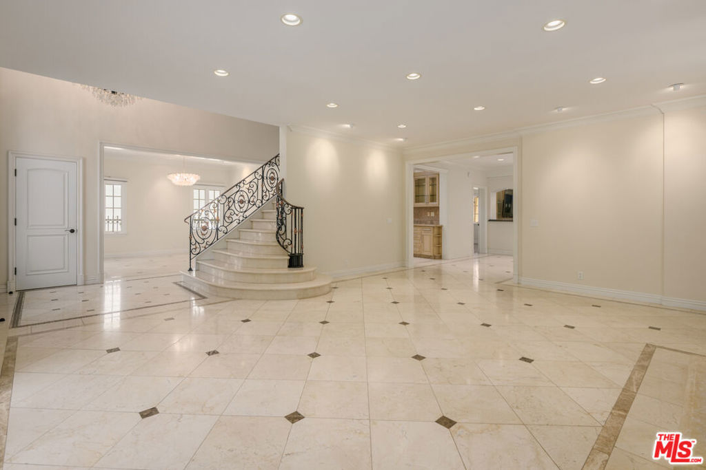 MLS #26833369 image #3