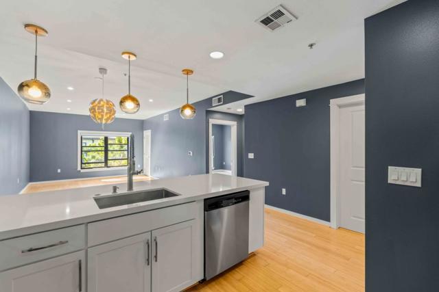 125 Patterson Street, San Jose CA: https://media.crmls.org/mediaz/afcfc690-2c11-48fa-98bc-99f3ba6f127b.jpg
