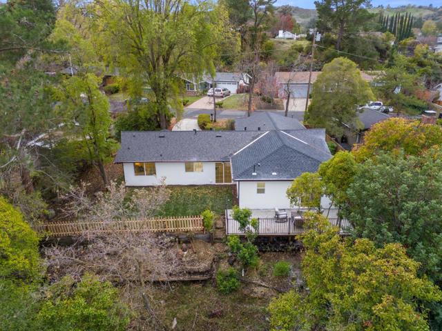 2660 Ross Place, Walnut Creek CA: https://media.crmls.org/mediaz/afd08ba8-5beb-4adb-bd60-b2649a696667.jpg