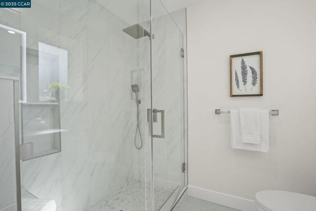 1364 Running Springs Rd, Walnut Creek CA: https://media.crmls.org/mediaz/afd15209-105a-4308-8e84-0a69a009ddca.jpg
