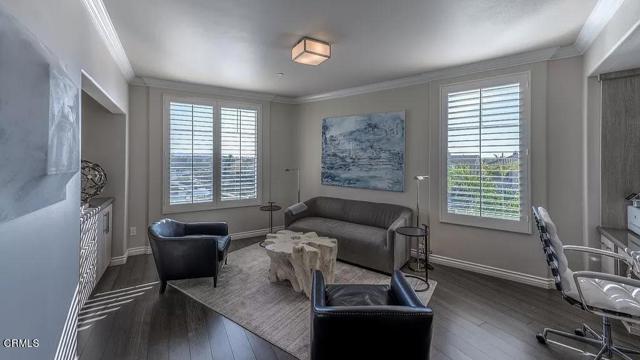 4346 Tradewinds Drive, Oxnard CA: https://media.crmls.org/mediaz/afd22ff3-78db-4d31-b134-0e0c01d0da5f.jpg