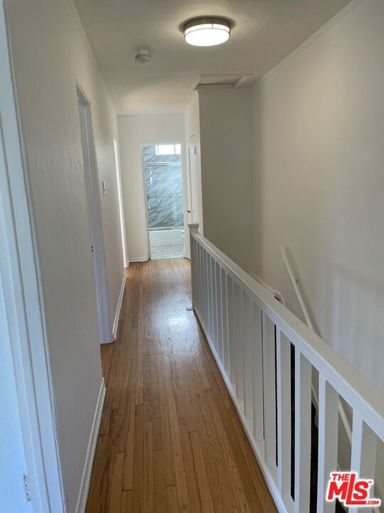 368 N GENESEE Avenue, Los Angeles CA: https://media.crmls.org/mediaz/afd2479d-6ce5-4d1b-a5dd-c586b84e61c4.jpg