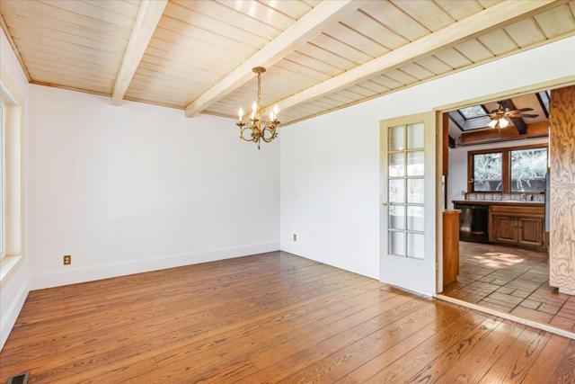 5824 Arboretum Drive, Los Altos CA: https://media.crmls.org/mediaz/afd2782b-a0c0-4031-a26c-f3464421d39e.jpg