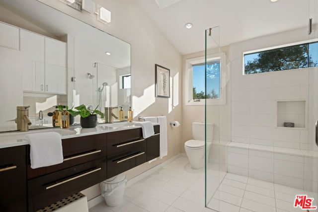 2934 Torito Road, Santa Barbara CA: https://media.crmls.org/mediaz/afd38492-e9d0-4d2c-97ab-827fc4b921d1.jpg