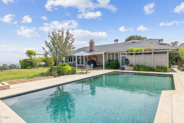 9670 Crystal View Dr., Tujunga CA: https://media.crmls.org/mediaz/afd592d0-a9b4-49e7-b5a8-e5f6683c5972.jpg