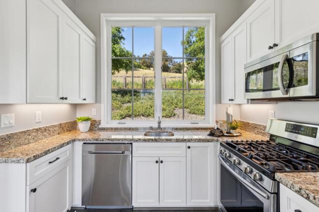 288 Campina Court, Fremont CA: https://media.crmls.org/mediaz/afd5fb1e-0fa7-4764-b540-531f3cf0f8f9.jpg