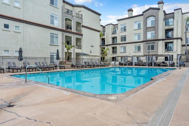 9253 Regents, La Jolla CA: https://media.crmls.org/mediaz/afd6f82d-c947-4458-a1dd-b047ab026d9b.jpg