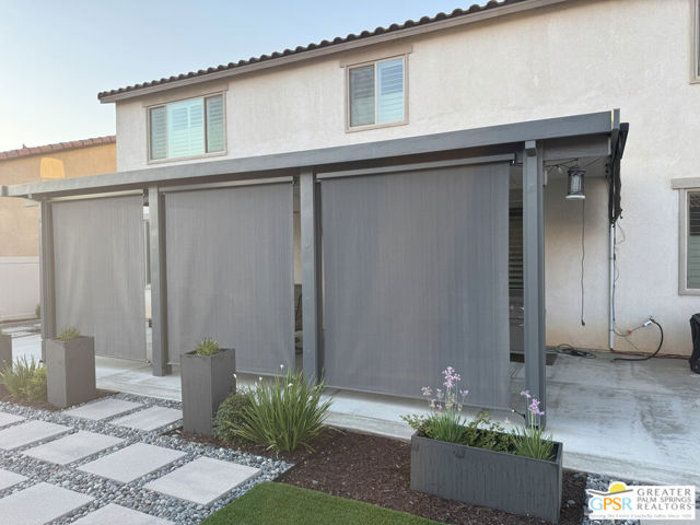 5688 California Circle, Banning CA: https://media.crmls.org/mediaz/afd7c282-f34e-4ee4-87de-8e9b46f398e7.jpg