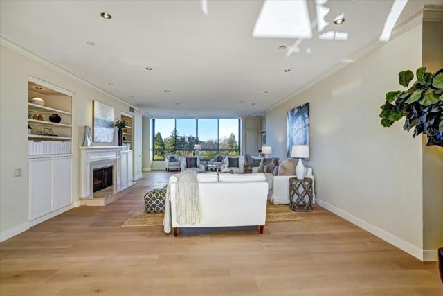 40 W 3rd Avenue, San Mateo CA: https://media.crmls.org/mediaz/afd90da6-eb6d-4fdf-99a4-b4e00849f0c6.jpg