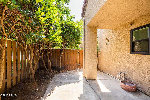 5813 Cochran Street, Simi Valley CA: https://media.crmls.org/mediaz/afd95c7f-4a31-47da-922a-522587ad01ec.jpg