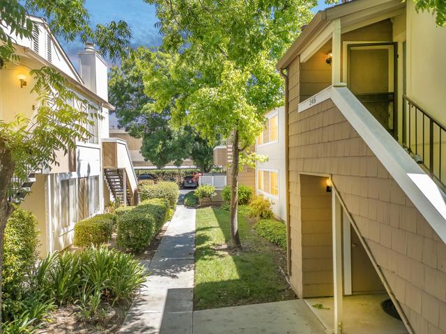 2416 Balme Drive, San Jose CA: https://media.crmls.org/mediaz/afda06e6-6adc-4ffb-b26e-1c014baa7c30.jpg