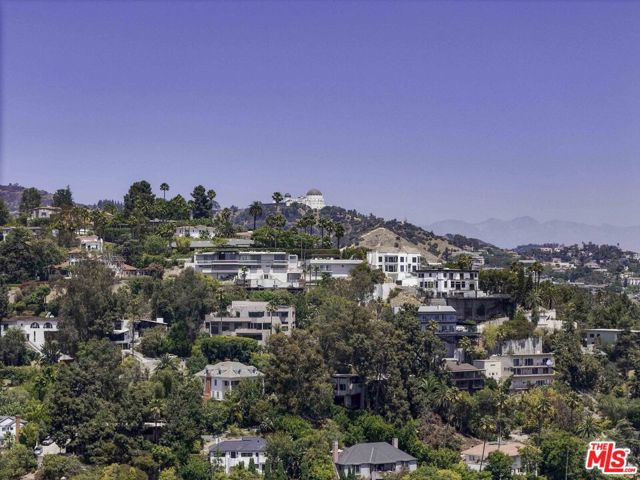 1845 Taft Avenue, Los Angeles CA: https://media.crmls.org/mediaz/afdc2b49-9ad8-4df5-bd8b-5e052243ad45.jpg