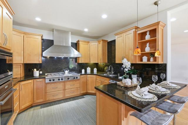 1129 Foxhurst Way, San Jose CA: https://media.crmls.org/mediaz/afdcca2a-8bd1-4aaa-ae1e-e25e0d0cab86.jpg