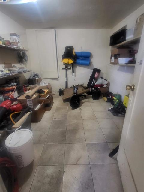 Image 18 of 20 For 2137 27th Ave