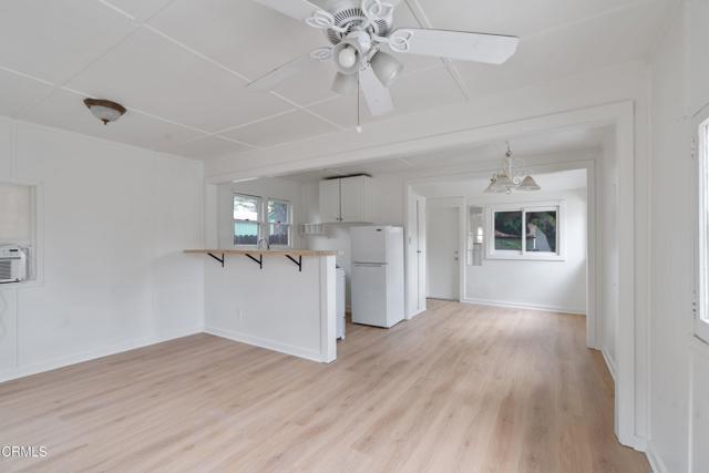 210 N Encinitas Avenue, Monrovia CA: https://media.crmls.org/mediaz/afe055e8-65d8-42d8-9a32-4a807ec32da7.jpg