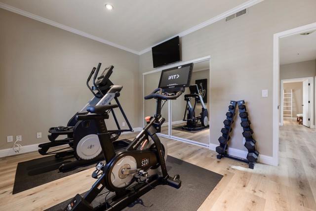 307 Sidesaddle Circle, Scotts Valley CA: https://media.crmls.org/mediaz/afe0a735-c31c-478e-b341-03c4f798f6b8.jpg