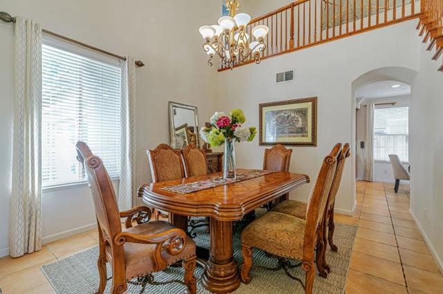 4224 Indigo Oak Court, San Jose CA: https://media.crmls.org/mediaz/afe0e4e8-6d3f-41ac-9ca7-a58434f9f4e7.jpg
