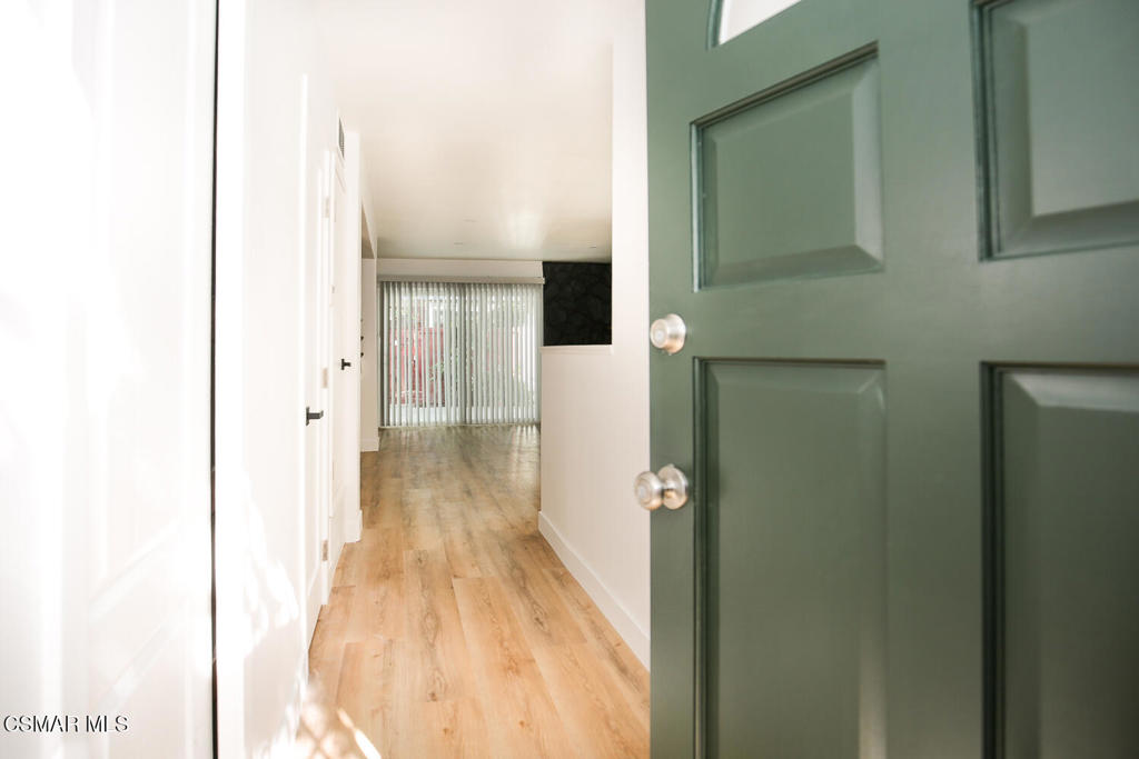 10843 Blix Street #4