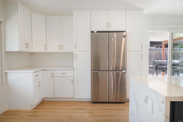 1337 Calle Colnett, San Marcos CA: https://media.crmls.org/mediaz/afe13874-ad9c-4f54-8b49-d4d4f76c8ada.jpg