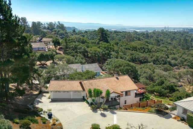 18530 Berta Ridge Place, Salinas CA: https://media.crmls.org/mediaz/afe178f2-681e-43b5-98ca-2f4a5189cd69.jpg