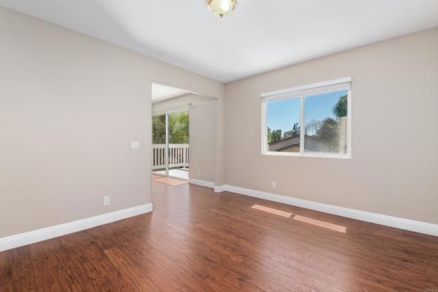 41231 Crooked Stick Dr, Temecula CA: https://media.crmls.org/mediaz/afe29a96-2dc5-4bd6-abbd-5cd9b9900835.jpg