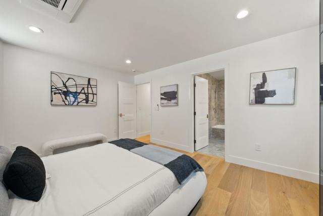 1025 Walnut Street, San Carlos CA: https://media.crmls.org/mediaz/afe2af0b-0f09-49e6-aedd-f2f0e2622755.jpg
