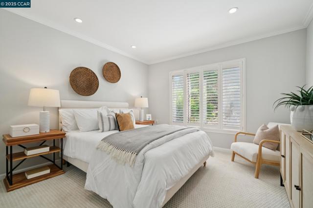 1150 Canyonwood Court, Walnut Creek CA: https://media.crmls.org/mediaz/afe36960-b796-4167-bd5b-06d64a9c5dd1.jpg