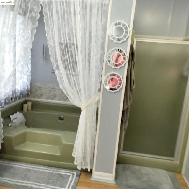 91 Diana Way, Antioch CA: https://media.crmls.org/mediaz/afe517c6-1470-4154-8435-370cc5197213.jpg