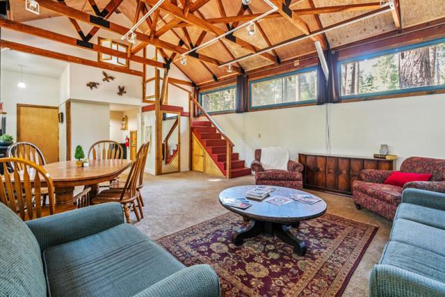 35425 Stonewall Drive, Shingletown CA: https://media.crmls.org/mediaz/afe51a2c-dea2-4d15-b1db-9d25c4f8ec44.jpg