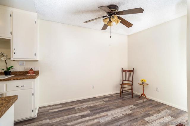 279 Moss St, Chula Vista CA: https://media.crmls.org/mediaz/afe5220d-002f-4675-bf30-2552e004880e.jpg