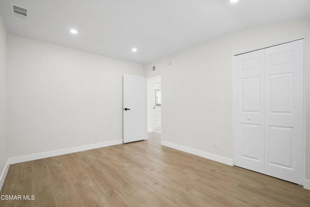 174 Wendy Drive, Thousand Oaks CA: https://media.crmls.org/mediaz/afe6690a-a1d5-4153-922c-038c87fa79f2.jpg
