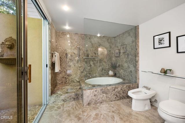 635 Rockwood Road, Pasadena CA: https://media.crmls.org/mediaz/afe83dbd-d7c2-4fbd-85b4-395ea396ad31.jpg